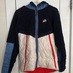 Nike Black and Cream Puffer Jacket with Hood and Full-Length Zipper